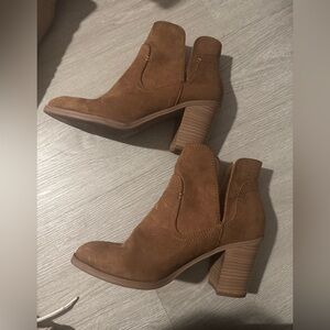 Express booties